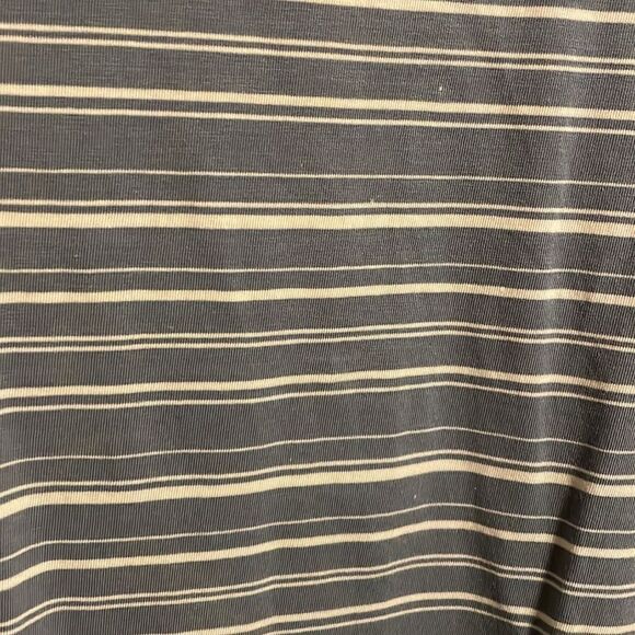 Lululemon All Tied Up Tank P2P 18 Sz 8 Cut Back Stripe Tempest Blue White 891 - Picture 4 of 6